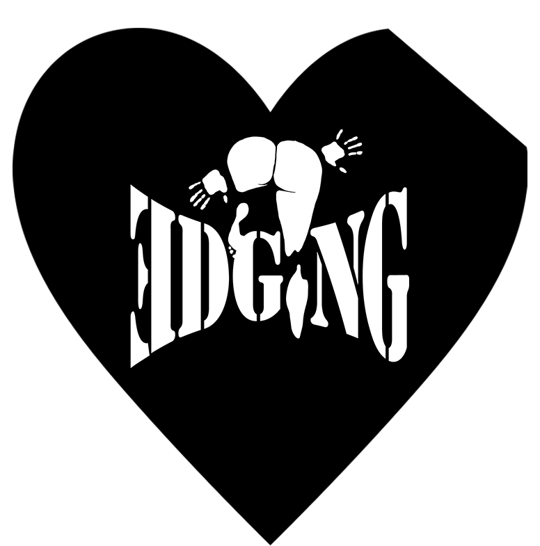 <em>EDGING</em>